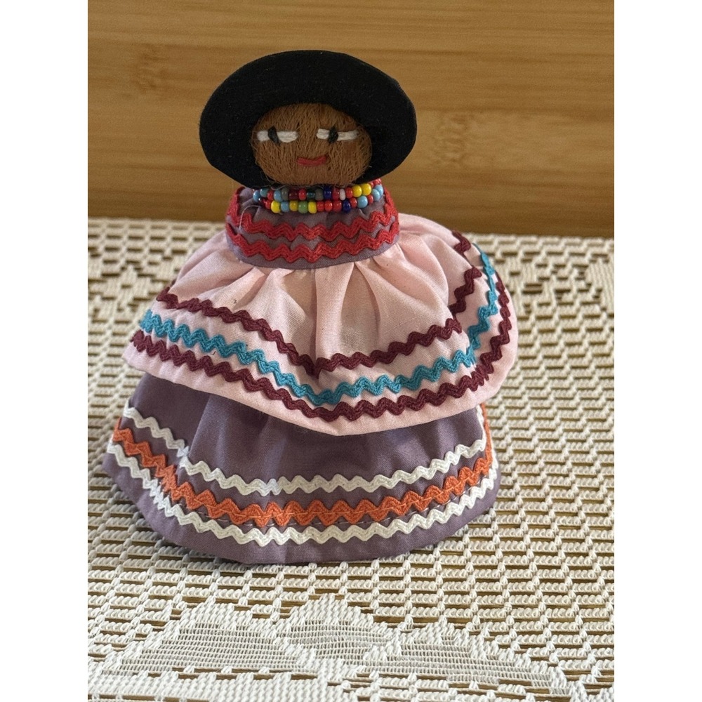 Vintage Handmade Multicolor Palmetto Fiber Seminole Native American Tribal Doll